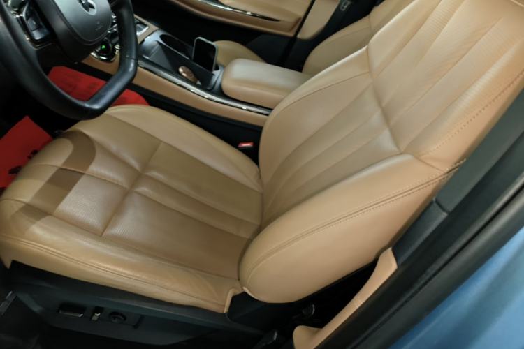 Used Nio ES8 2020 580 km Range Six-Seater Version Left Front Seat