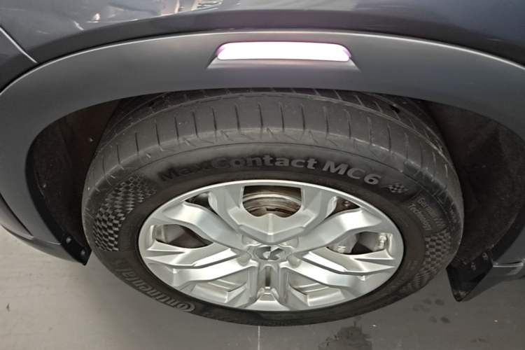 Used Nio ES8 2020 580 km Range Six-Seater Version Left Front Wheel Hub