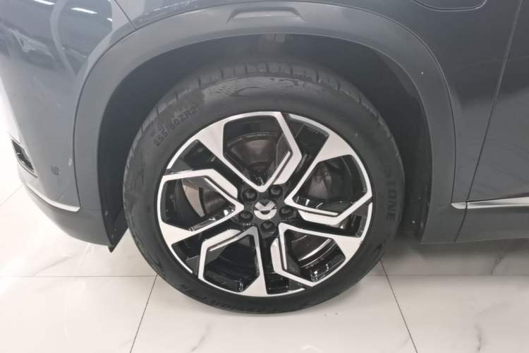 Used Nio ES8 2020 580 km Range Signature Edition Six-Seater Version Left Front Wheel Hub