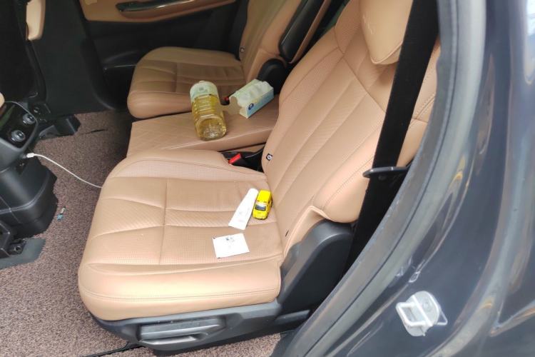 Used Nio ES8 2020 580 km Range Six-Seater Version Left Rear Seat