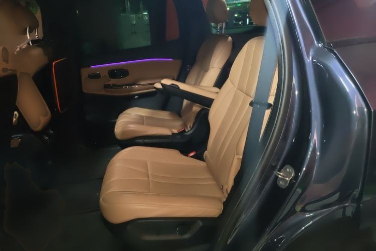 Used Nio ES8 2020 580 km Range Six-Seater Version Left Rear Seat