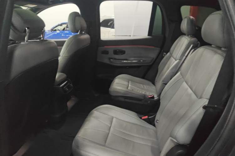 Used Nio ES8 2020 415 km Range 6-Seater Version Left Rear Seat