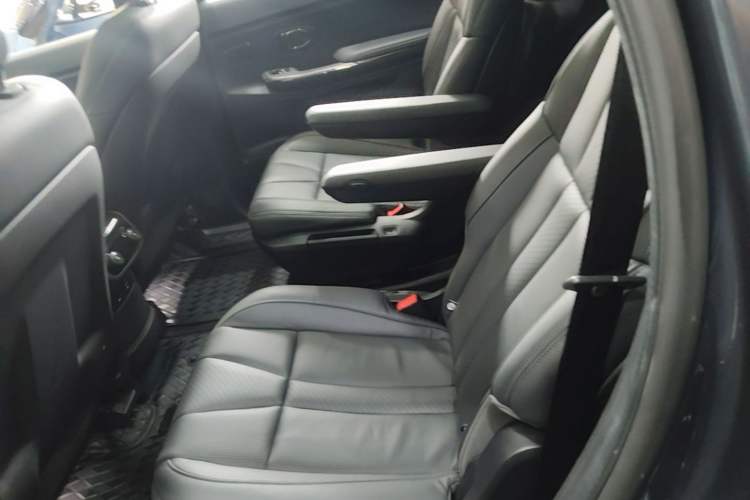 Used Nio ES8 2020 415 km Signature Edition 6-Seater Version Left Rear Seat