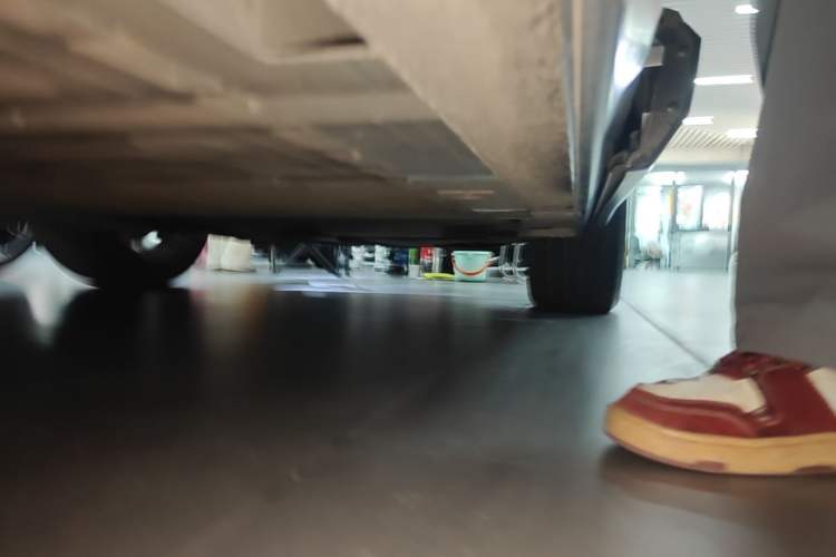 Used Nio ES8 2020 580 km Range Six-Seater Version Left Side Sill
