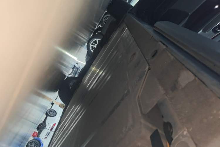Used Nio ES8 2020 415 km Range 6-Seater Version Left Side Sill