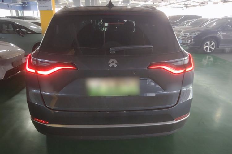 Used Nio ES8 2020 415 km Range 7-Seater Version Rear