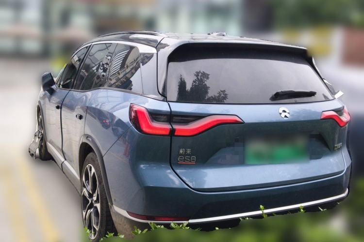 Used Nio ES8 2020 580 km Range Signature Edition Six-Seater Version Rear Left 45 Deg
