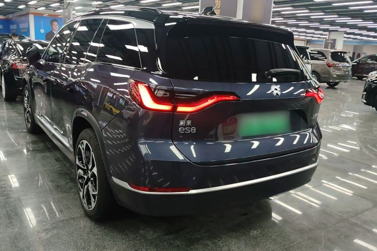 Used Nio ES8 2020 450 km Range 6-Seater Version Rear Left 45 Deg