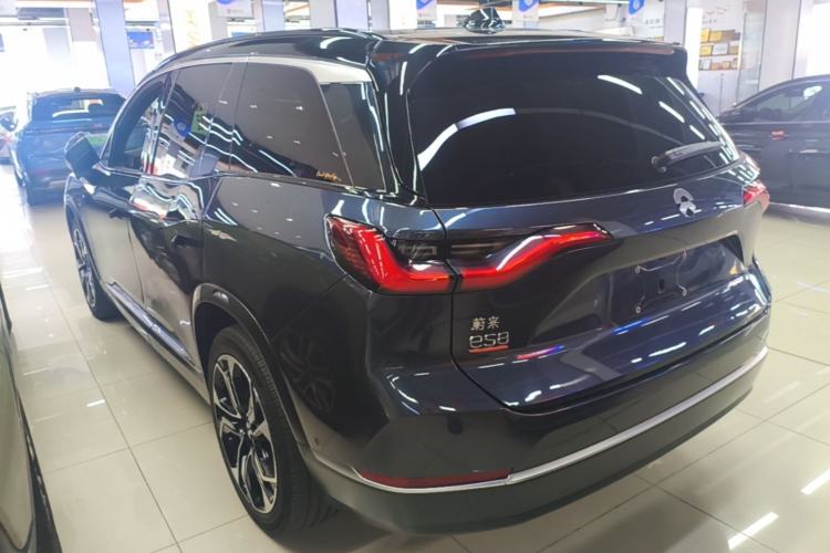 Used Nio ES8 2020 580 km Range Signature Edition Six-Seater Version Rear Left 45 Deg