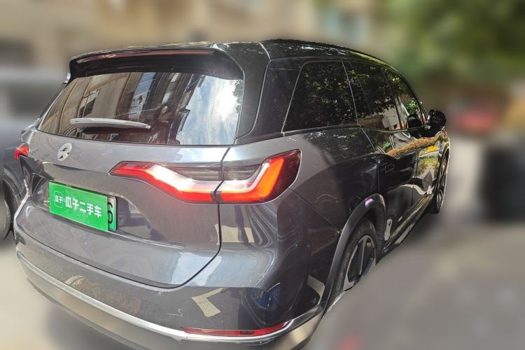 Used Nio ES8 2020 415 km Signature Edition 6-Seater Version Rear Right 45 Deg