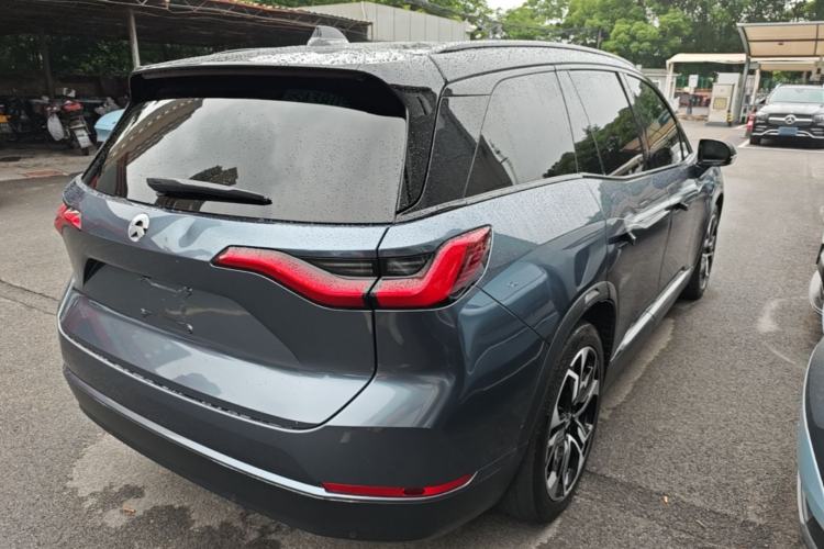 Used Nio ES8 2020 580 km Range Six-Seater Version Rear Right 45 Deg