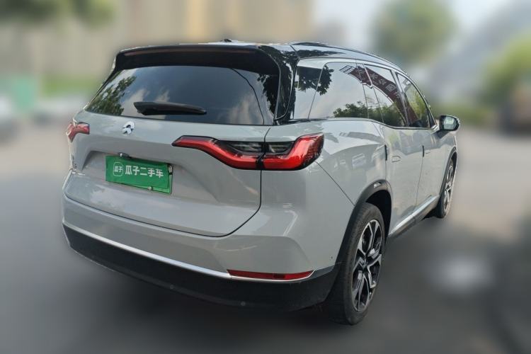 Used Nio ES8 2020 580 km Signature Edition 7-Seater Version Rear Right 45 Deg