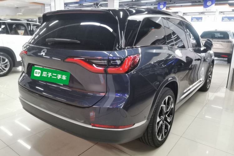 Used Nio ES8 2020 580 km Range Signature Edition Six-Seater Version Rear Right 45 Deg