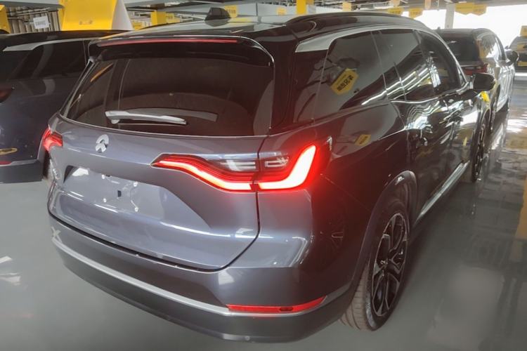 Used Nio ES8 2020 415 KM Signature Edition 7-Seater Version Rear Right 45 Deg