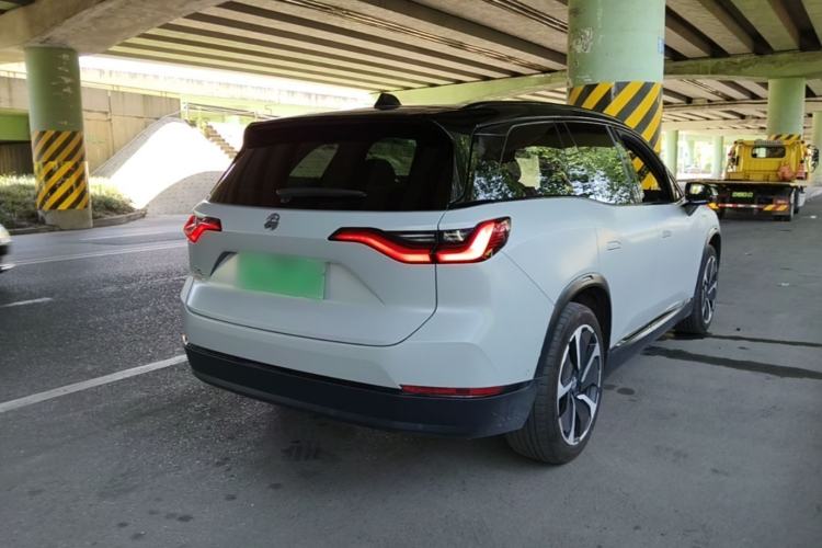 Used Nio ES8 2020 415 km Signature Edition 6-Seater Version Rear Right 45 Deg