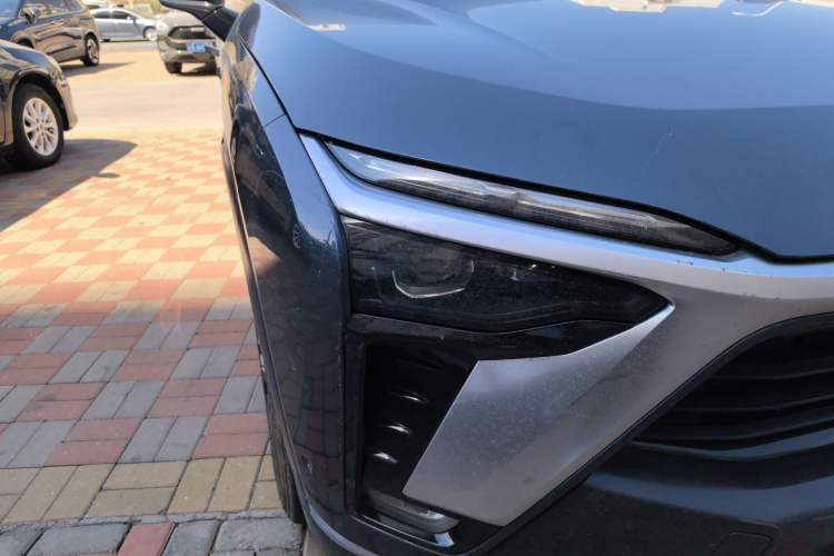 Used Nio ES8 2020 415 km Signature Edition 6-Seater Version Right Front Headlight
