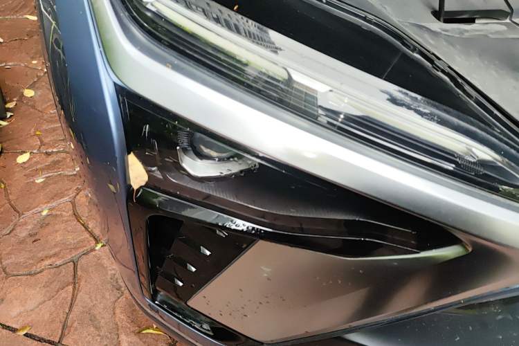 Used Nio ES8 2020 485 km Signature Edition Six-Seater Version Right Front Headlight