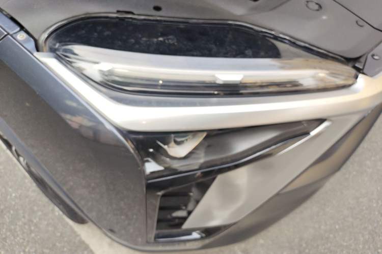 Used Nio ES8 2020 415 km Signature Edition 6-Seater Version Right Front Headlight