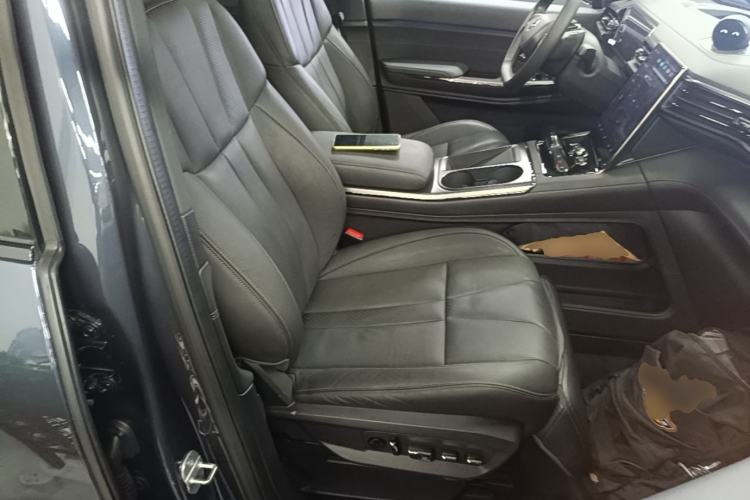 Used Nio ES8 2020 580 km Range Six-Seater Version Right Front Seat