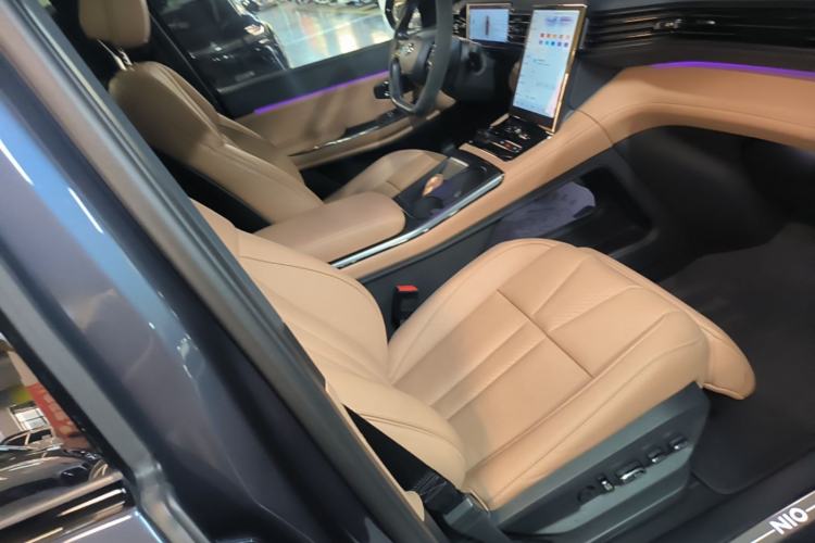 Used Nio ES8 2020 580 km Range Six-Seater Version Right Front Seat