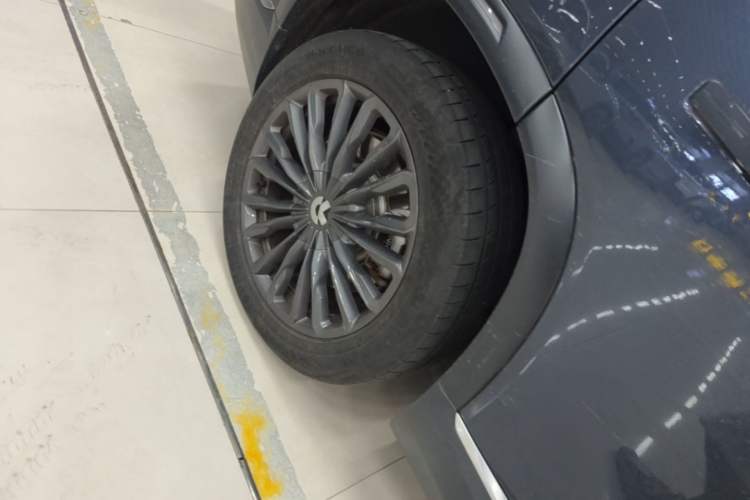 Used Nio ES8 2020 580 km Range Six-Seater Version Right Rear Wheel Hub