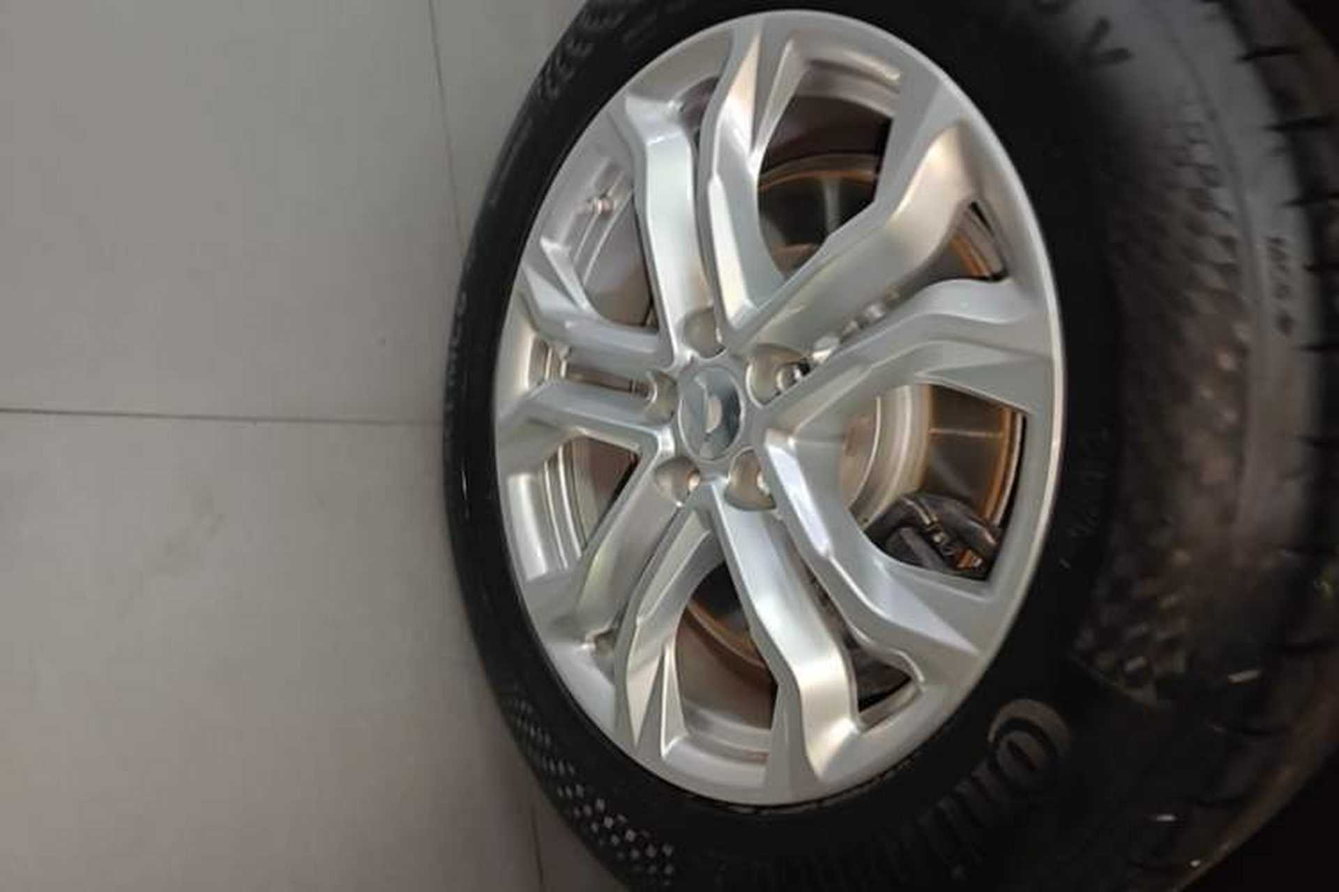 Used Nio ES8 2020 580 km Range Six-Seater Version Right Rear Wheel Hub