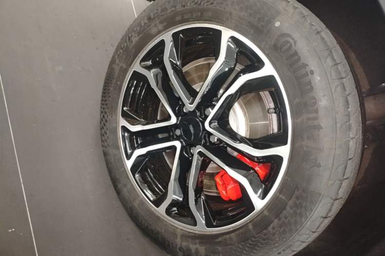 Used Nio ES8 2020 580 km Range Six-Seater Version Right Rear Wheel Hub