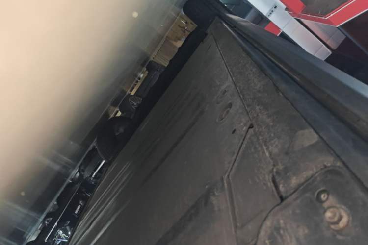 Used Nio ES8 2020 415 km Range 6-Seater Version Right Side Sill