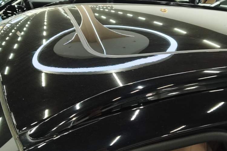 Used Nio ES8 2020 580 km Range Signature Edition Six-Seater Version Roof