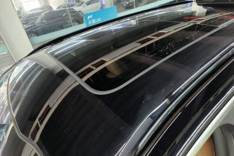 Used Nio ES8 2020 580 km Range Six-Seater Version Roof
