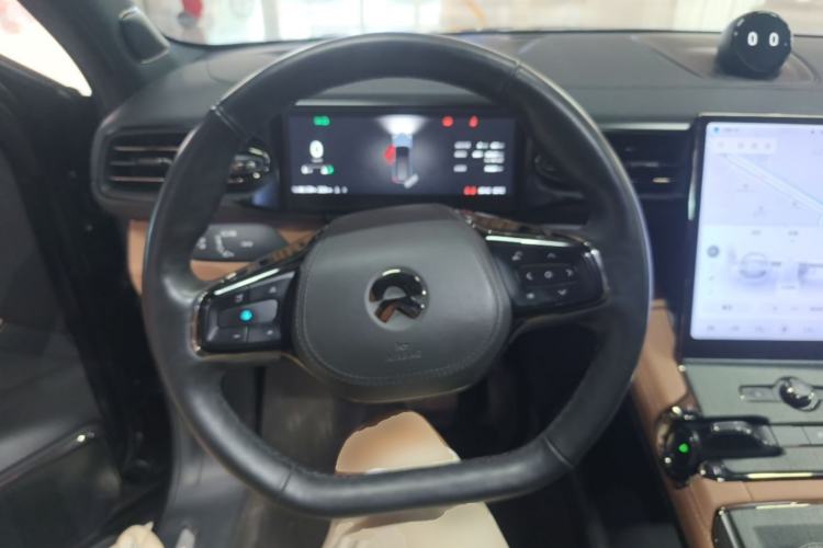 Used Nio ES8 2020 580 km Range Six-Seater Version Steering Wheel