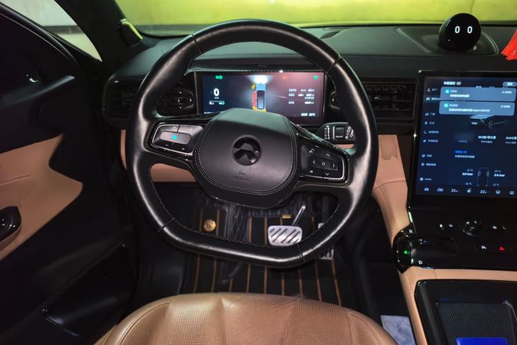 Used Nio ES8 2020 415 km Signature Edition 6-Seater Version Steering Wheel