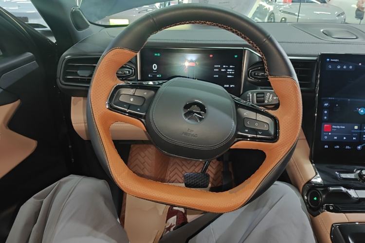 Used Nio ES8 2020 580 km Range Six-Seater Version Steering Wheel