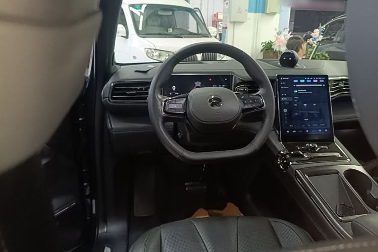 Used Nio ES8 2020 580 km Range Six-Seater Version Steering Wheel