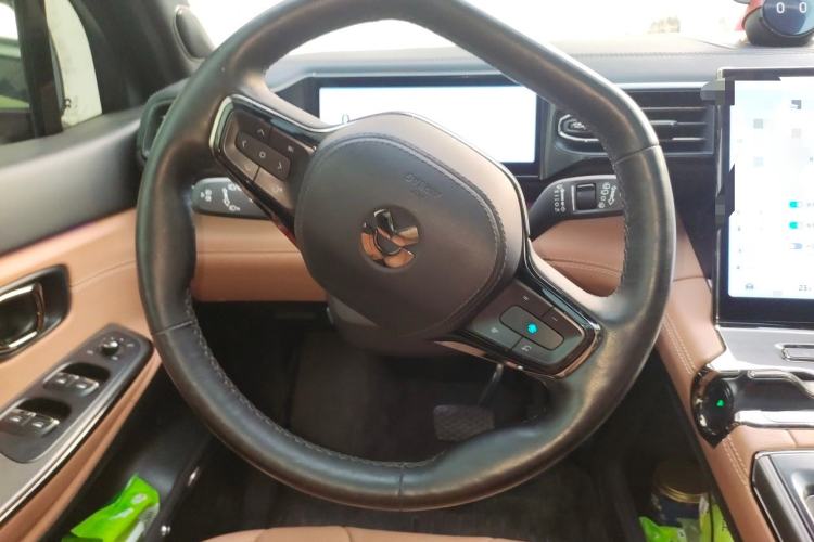 Used Nio ES8 2020 415 km Signature Edition 6-Seater Version Steering Wheel
