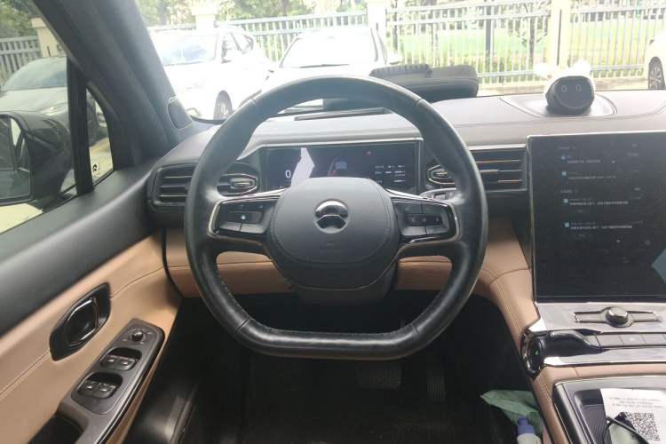 Used Nio ES8 2020 580 km Range Signature Edition Six-Seater Version Steering Wheel