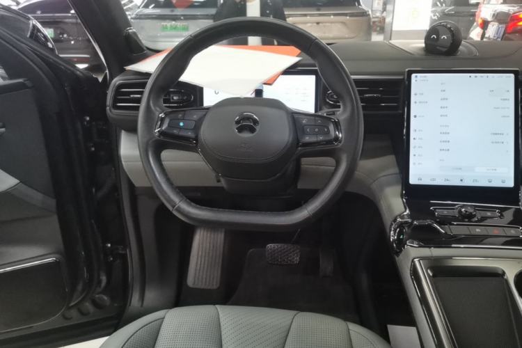 Used Nio ES8 2020 580 km Range Signature Edition Six-Seater Version Steering Wheel