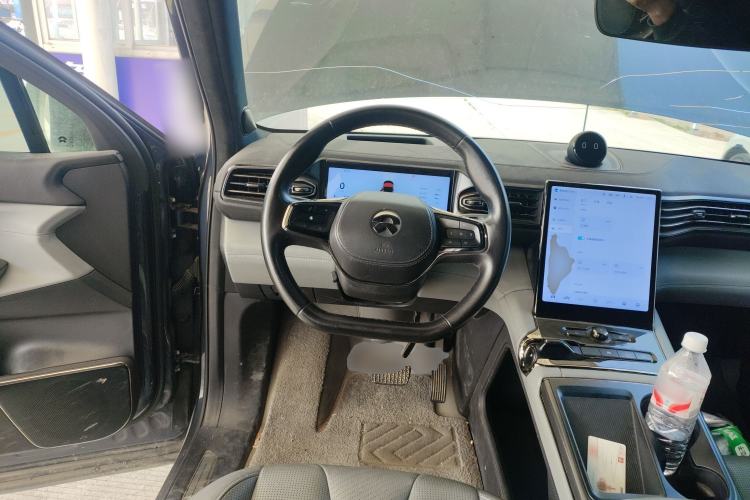 Used Nio ES8 2020 450 km Range 6-Seater Version Steering Wheel