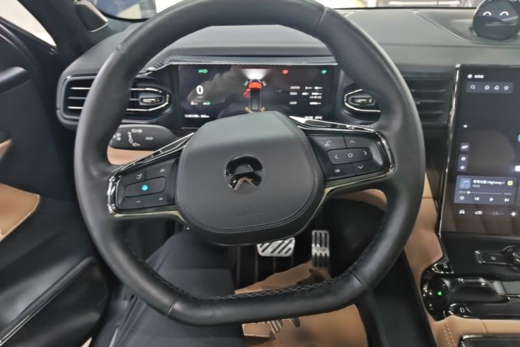 Used Nio ES8 2020 415 km Signature Edition 6-Seater Version Steering Wheel