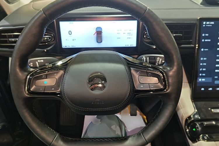 Used Nio ES8 2020 415 km Signature Edition 6-Seater Version Steering Wheel