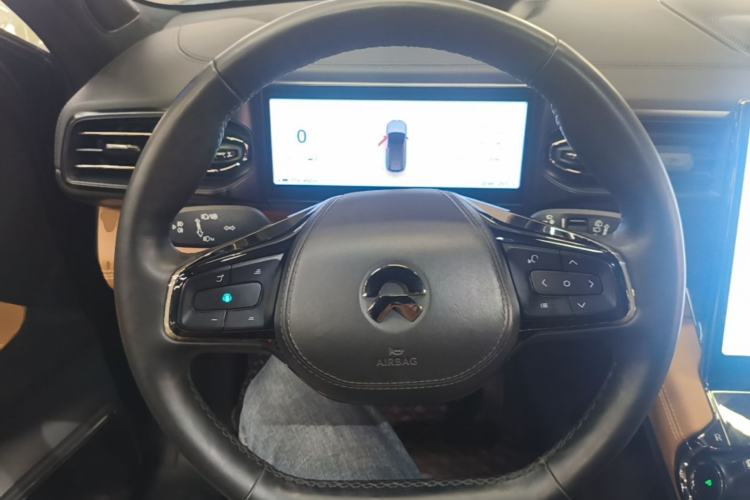 Used Nio ES8 2020 580 km Range Signature Edition Six-Seater Version Steering Wheel