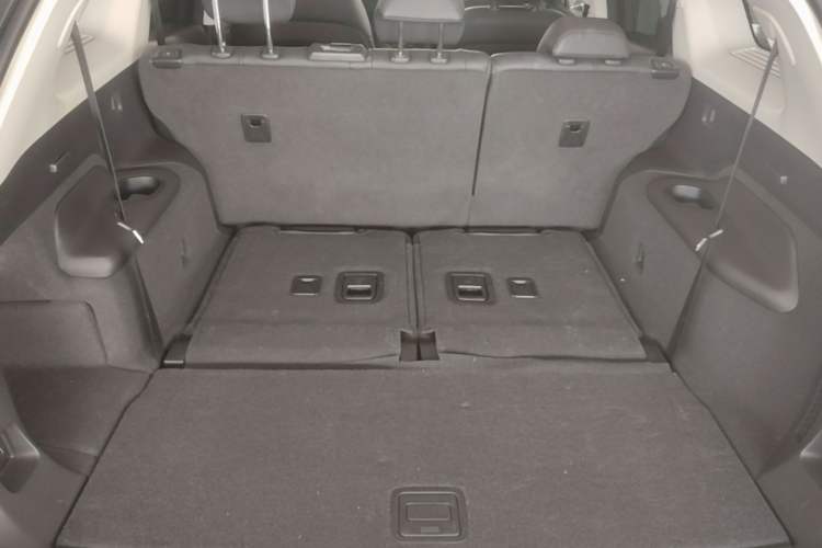 Used Nio ES8 2020 415 km Signature Edition 6-Seater Version Trunk
