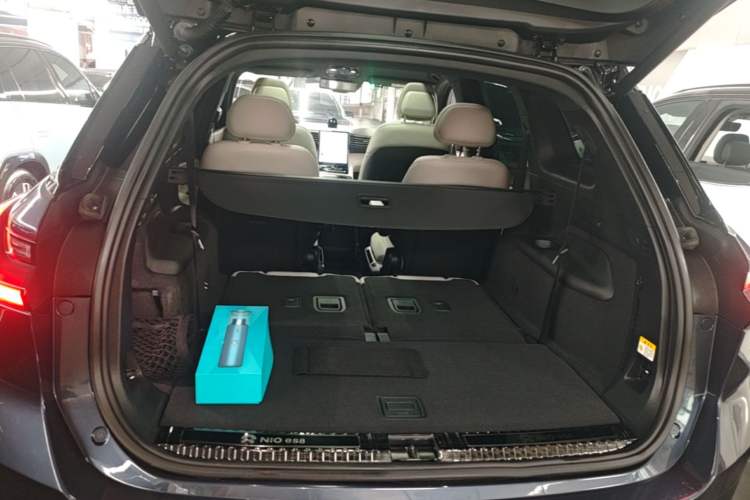 Used Nio ES8 2020 580 km Range Six-Seater Version Trunk