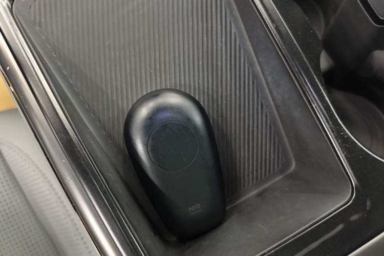 Used Nio ES8 2020 580 km Range Signature Edition Six-Seater Version Vehicle Key