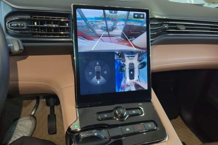 Used Nio ES8 2020 580 km Range Six-Seater Version Audio And AC Panel