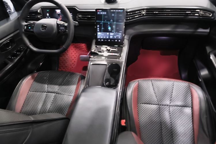 Used Nio ES8 2020 415 km Range 6-Seater Version Center Console