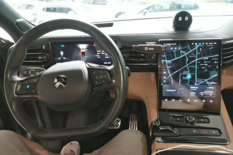 Used Nio ES8 2020 415 km Signature Edition 6-Seater Version Center Console