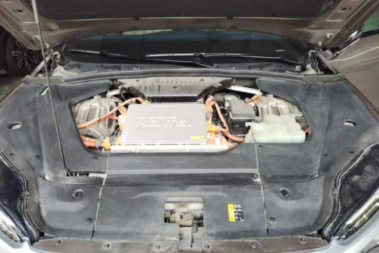 Used Nio ES8 2020 415 km Signature Edition 6-Seater Version Engine Bay
