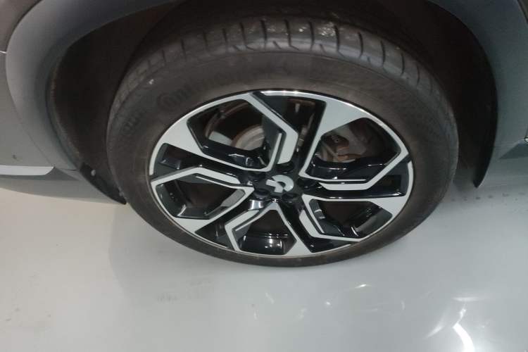 Used Nio ES8 2020 415 km Range 7-Seater Version Exterior 5