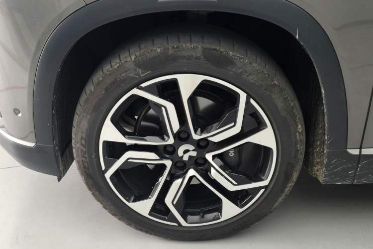 Used Nio ES8 2020 415 km Signature Edition 6-Seater Version Exterior 9